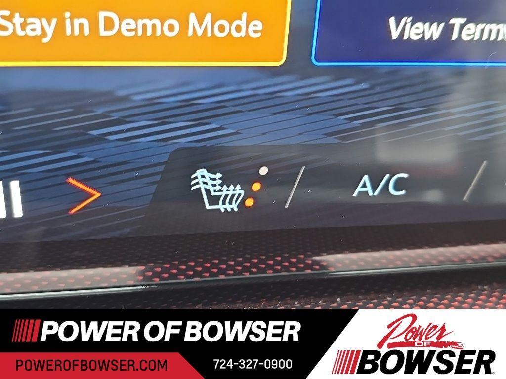 new 2026 Chevrolet Traverse car, priced at $56,679