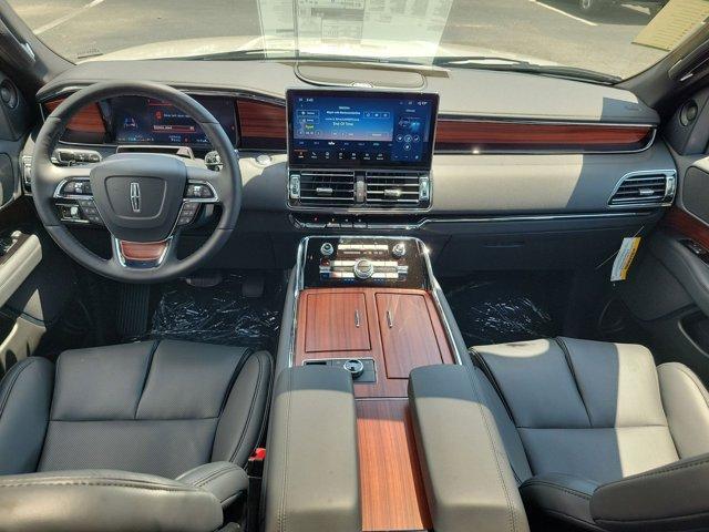 new 2024 Lincoln Navigator car, priced at $84,389