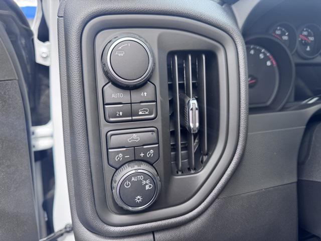 new 2025 Chevrolet Silverado 1500 car, priced at $46,445