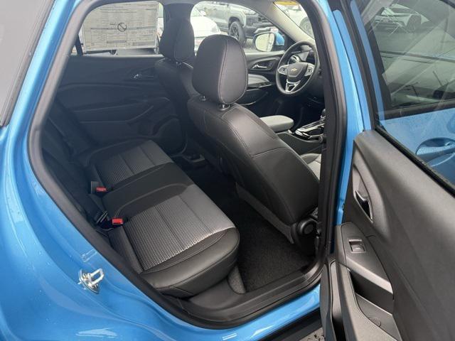 new 2025 Chevrolet Trax car, priced at $25,655