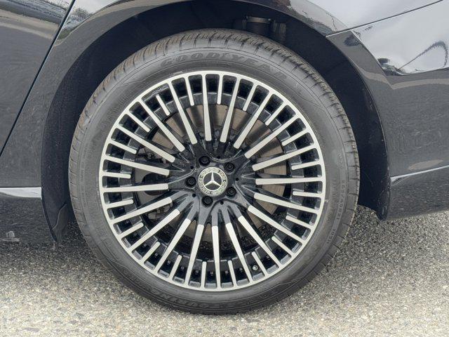 used 2023 Mercedes-Benz EQS 580 car, priced at $61,600