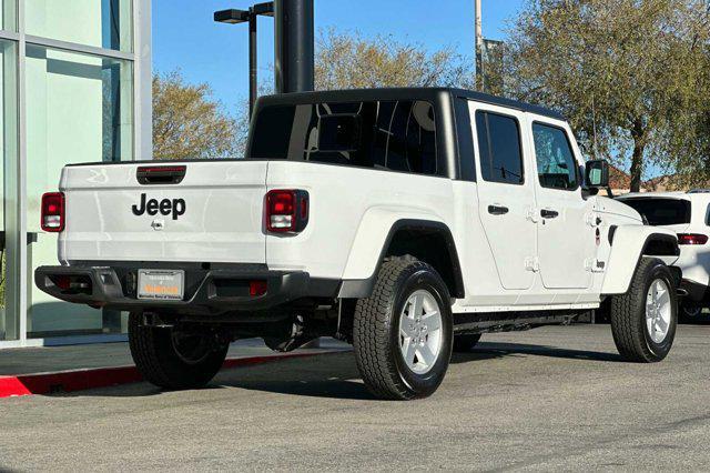 used 2022 Jeep Gladiator car, priced at $33,991