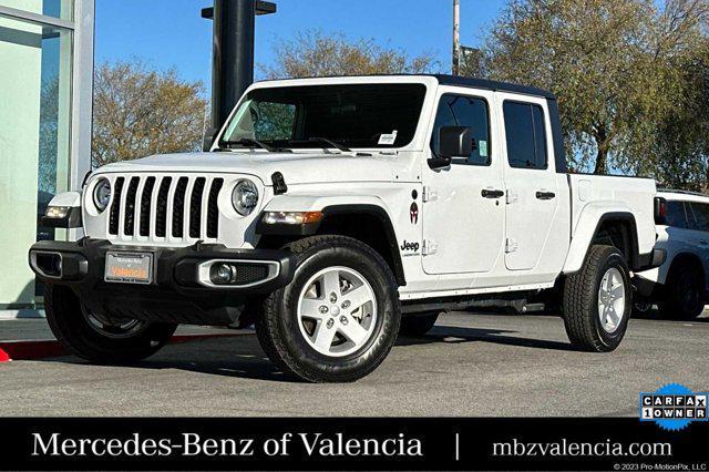 used 2022 Jeep Gladiator car, priced at $33,991