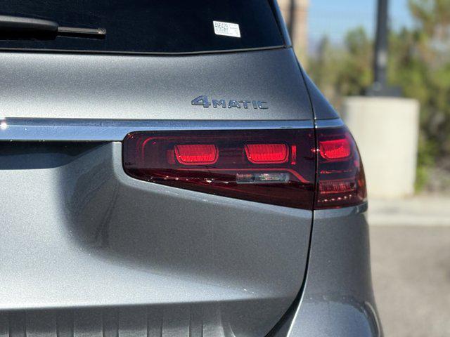 new 2025 Mercedes-Benz GLS 450 car, priced at $97,275