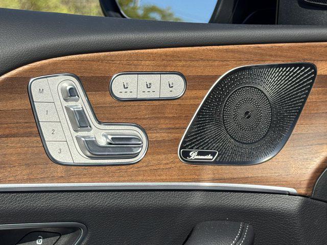 new 2025 Mercedes-Benz GLS 450 car, priced at $95,365