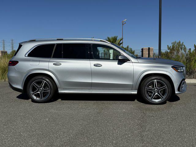 new 2025 Mercedes-Benz GLS 450 car, priced at $95,365