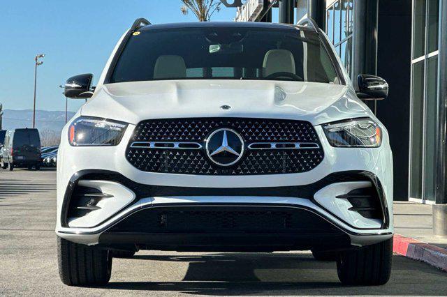 new 2025 Mercedes-Benz GLE 450 car, priced at $83,930