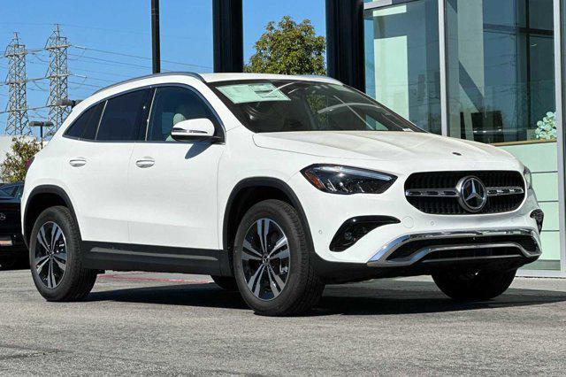 new 2024 Mercedes-Benz GLA 250 car, priced at $45,520