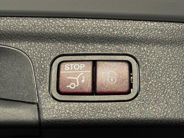 used 2025 Mercedes-Benz GLE 450 car, priced at $81,600