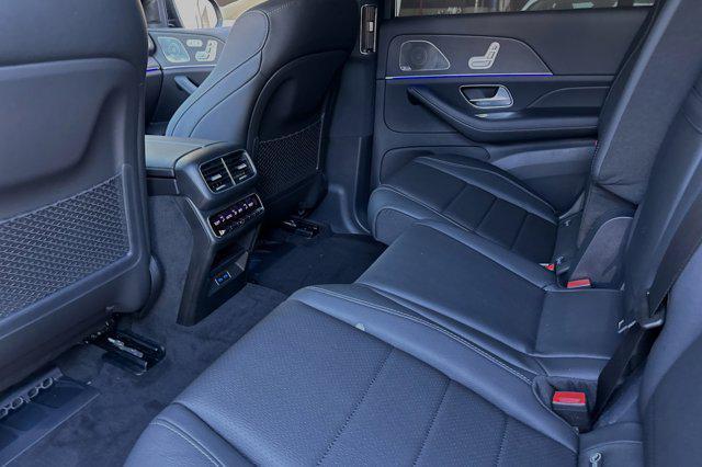 new 2025 Mercedes-Benz GLS 450 car, priced at $96,675