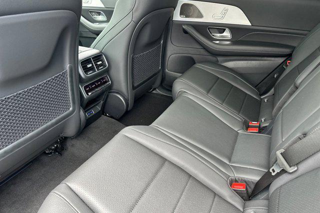 new 2025 Mercedes-Benz GLS 450 car, priced at $97,715