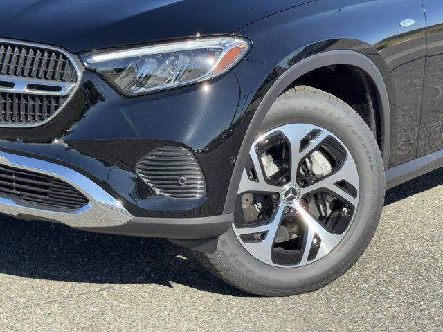 new 2025 Mercedes-Benz GLC 350e car, priced at $63,195