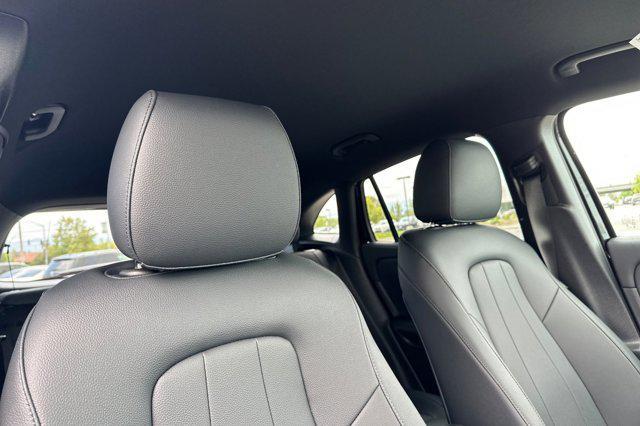 new 2025 Mercedes-Benz GLA 250 car, priced at $44,345