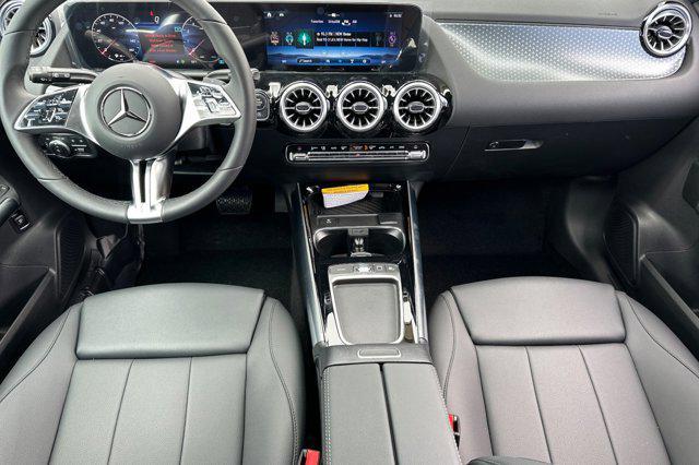 new 2025 Mercedes-Benz GLA 250 car, priced at $44,345