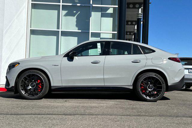 new 2025 Mercedes-Benz GLC 300 car