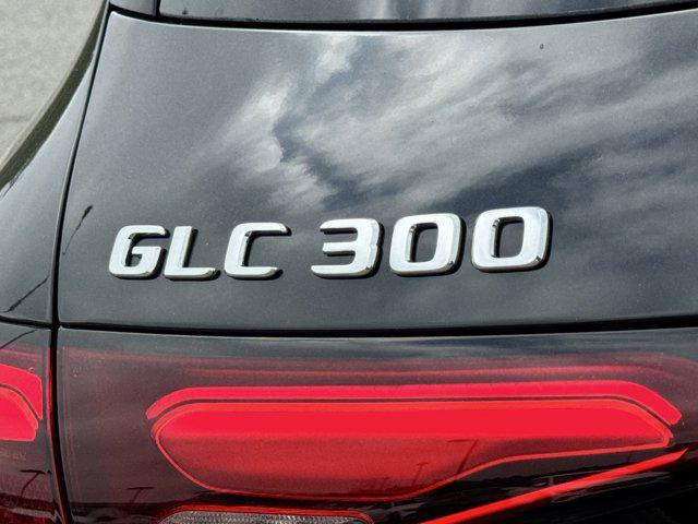 new 2025 Mercedes-Benz GLC 300 car, priced at $54,735