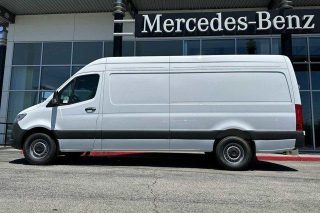 new 2024 Mercedes-Benz Sprinter 2500 car, priced at $65,211