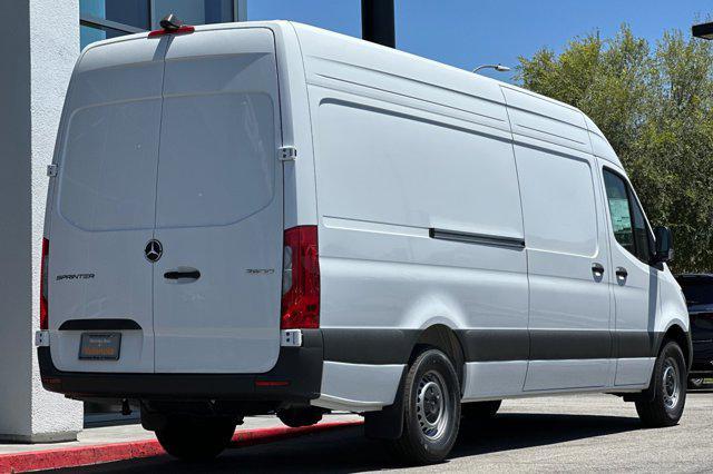 new 2024 Mercedes-Benz Sprinter 2500 car, priced at $65,211