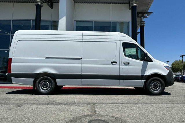 new 2024 Mercedes-Benz Sprinter 2500 car, priced at $65,211