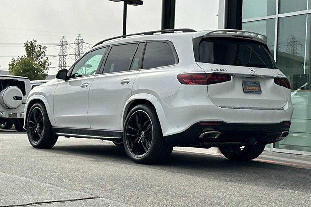 new 2025 Mercedes-Benz GLS 580 car