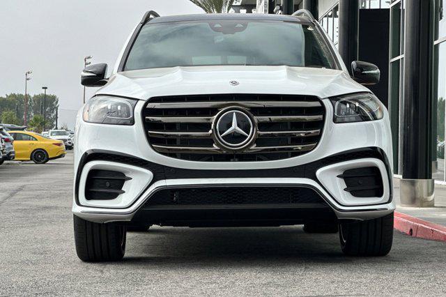 new 2025 Mercedes-Benz GLS 580 car, priced at $126,550