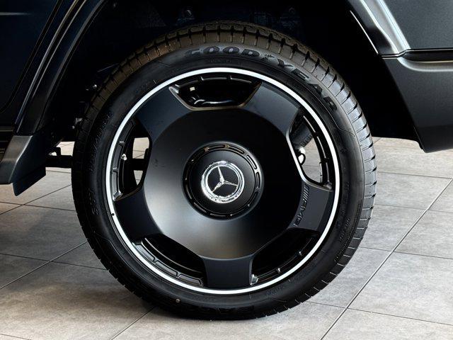new 2025 Mercedes-Benz AMG G 63 car, priced at $239,150