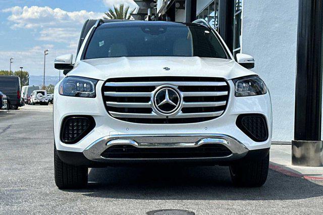 new 2025 Mercedes-Benz GLS 450 car, priced at $92,325