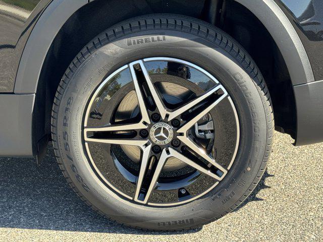 new 2025 Mercedes-Benz EQB 250 car, priced at $64,225