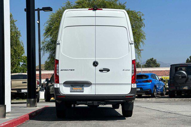 new 2024 Mercedes-Benz Sprinter 2500 car, priced at $70,051