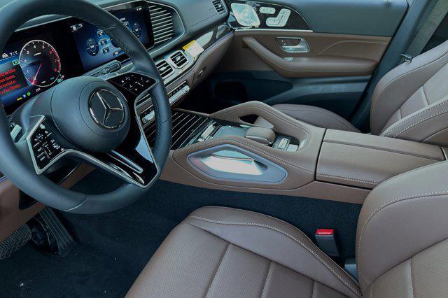 new 2025 Mercedes-Benz GLS 450 car, priced at $92,000