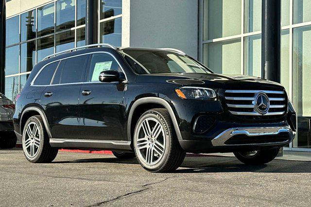 new 2025 Mercedes-Benz GLS 450 car, priced at $92,000