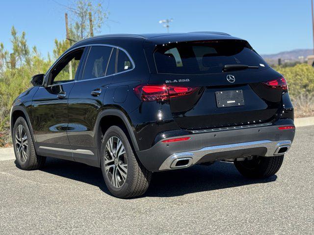 new 2025 Mercedes-Benz GLA 250 car, priced at $46,120