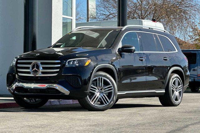 new 2025 Mercedes-Benz GLS 450 car, priced at $93,185