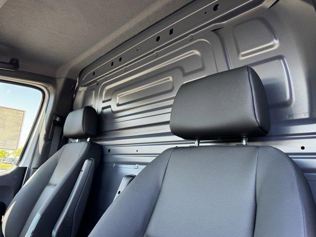 new 2025 Mercedes-Benz Sprinter 2500 car, priced at $60,332