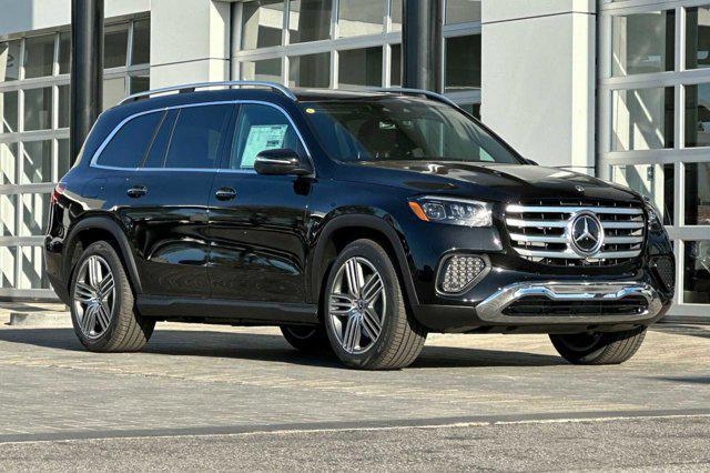 new 2025 Mercedes-Benz GLS 450 car, priced at $92,035