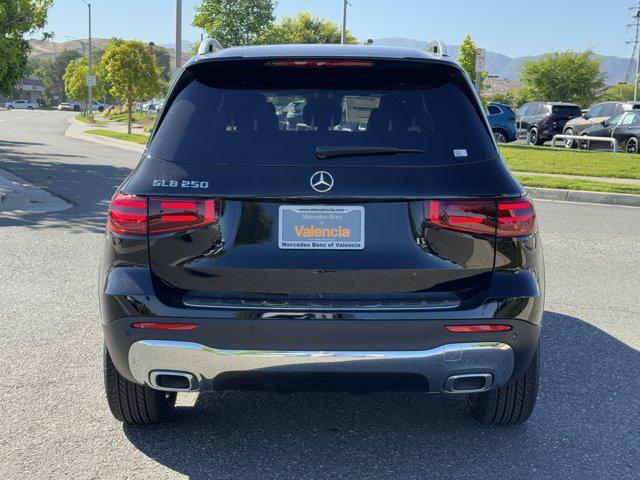 new 2025 Mercedes-Benz GLB 250 car, priced at $48,645