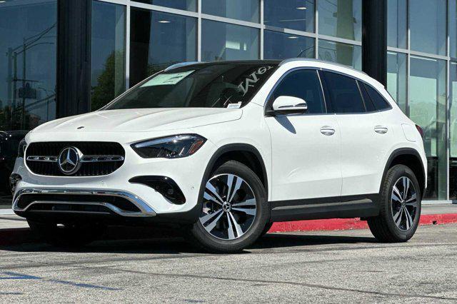 new 2025 Mercedes-Benz GLA 250 car, priced at $46,120