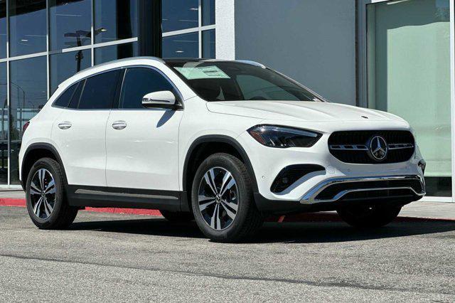 new 2025 Mercedes-Benz GLA 250 car, priced at $46,120