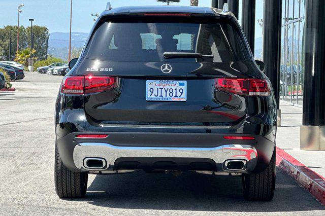 used 2023 Mercedes-Benz GLB 250 car, priced at $42,179