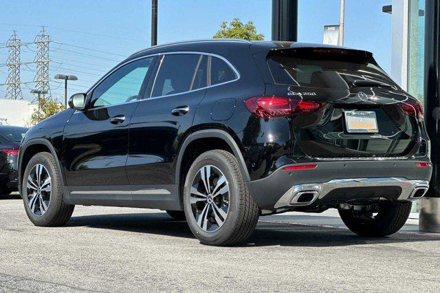 new 2024 Mercedes-Benz GLA 250 car, priced at $44,270
