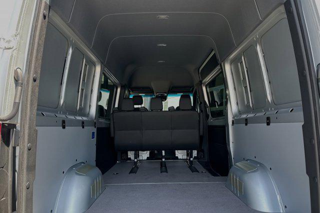 new 2024 Mercedes-Benz Sprinter 2500 car, priced at $78,106