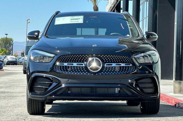 new 2025 Mercedes-Benz GLA 250 car, priced at $52,720