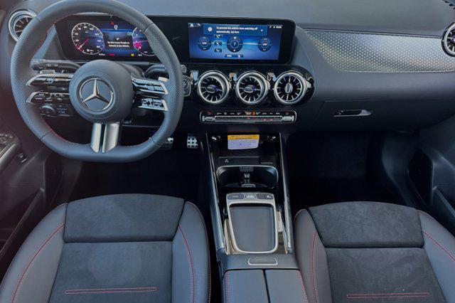 new 2025 Mercedes-Benz GLA 250 car, priced at $52,720