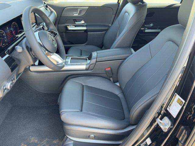 new 2026 Mercedes-Benz GLA 250 car, priced at $45,585