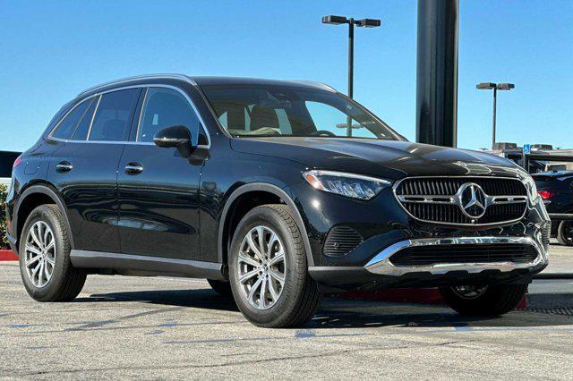 new 2025 Mercedes-Benz GLC 300 car, priced at $53,475