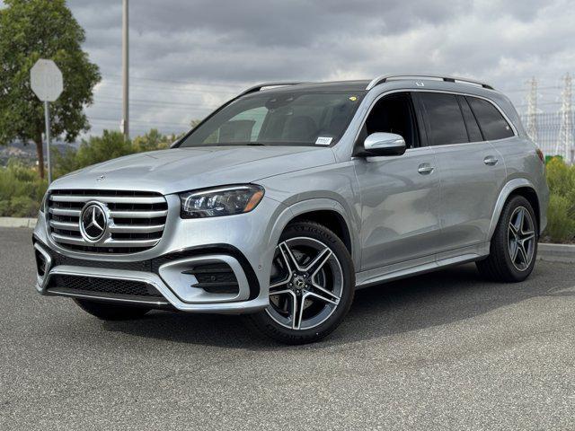 new 2025 Mercedes-Benz GLS 450 car, priced at $95,365
