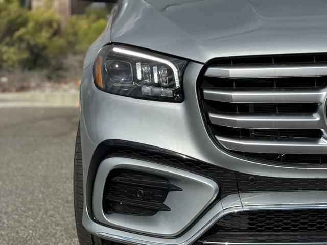 new 2025 Mercedes-Benz GLS 450 car, priced at $95,365