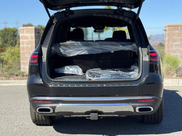 new 2025 Mercedes-Benz GLS 450 car, priced at $91,945
