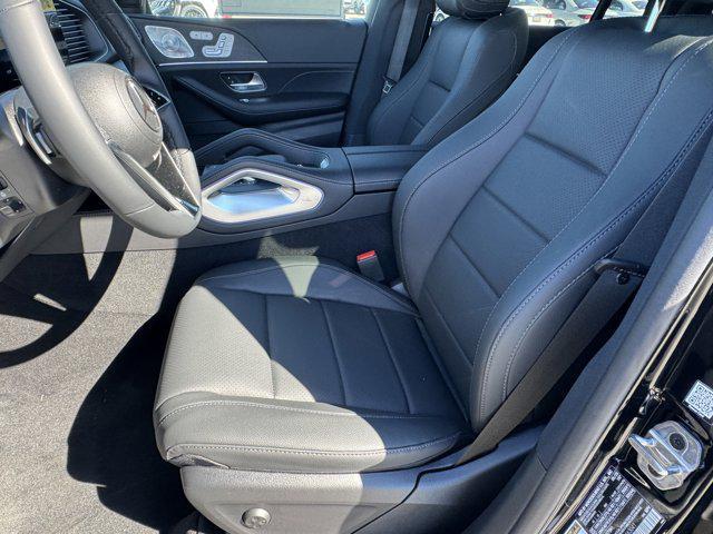 new 2025 Mercedes-Benz GLS 450 car, priced at $91,945