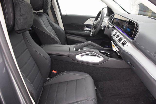 new 2026 Mercedes-Benz GLS 450 car, priced at $96,525